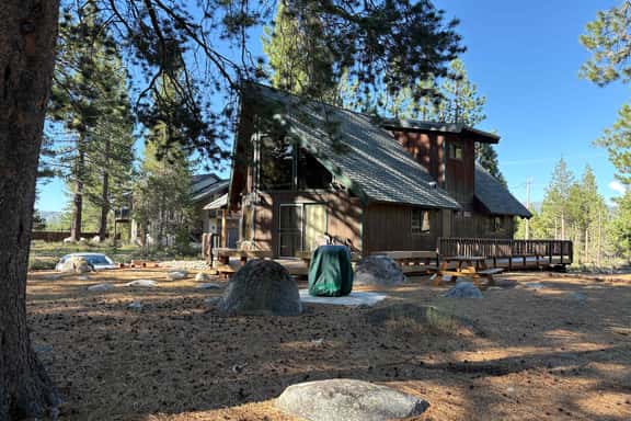 Steps from Upper Truckee River 15 Min to Heavenly - Image 1