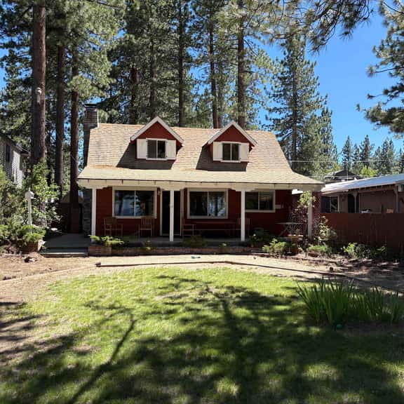 Rustic mountain cabin with lakeviews - Image 1