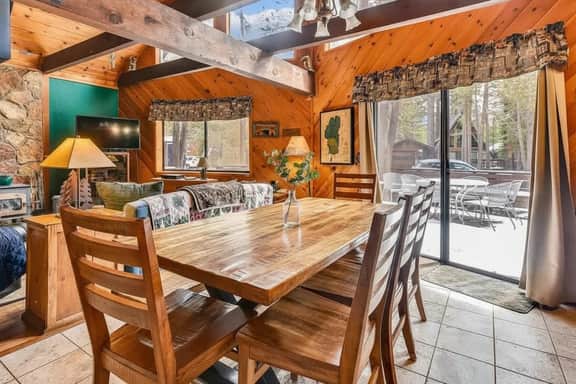 Only 7 miles to Heavenly, Huge Deck, Pets Welcome - Image 2