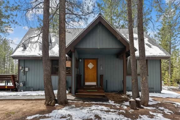 Only 7 miles to Heavenly, Huge Deck, Pets Welcome - Image 5
